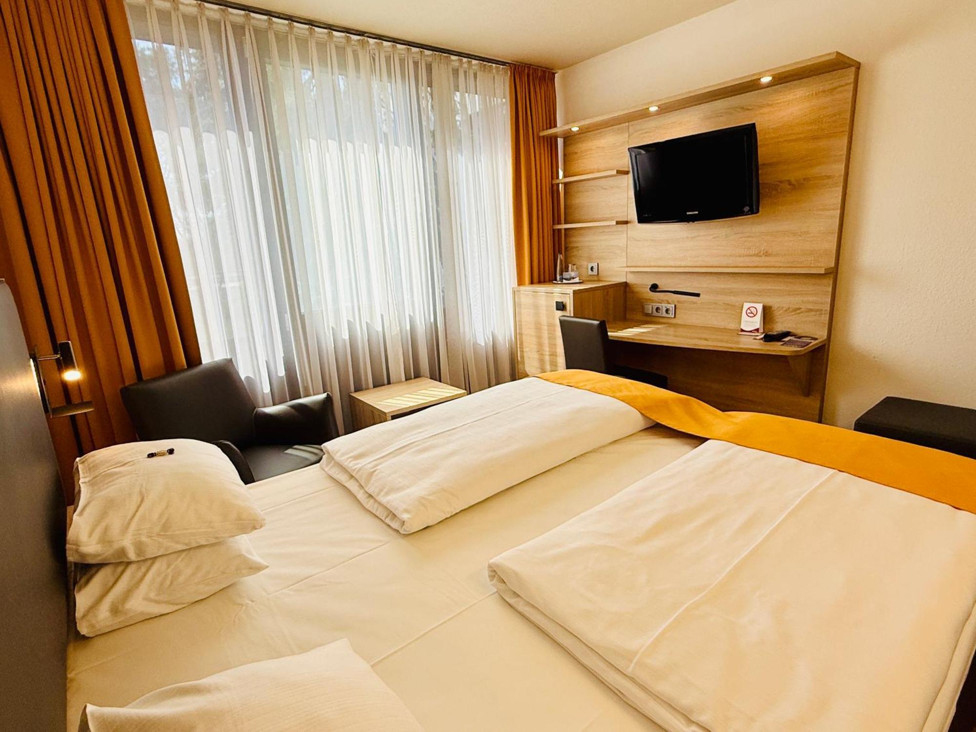 Arvena Messe Hotel Norymberga Zewnętrze zdjęcie