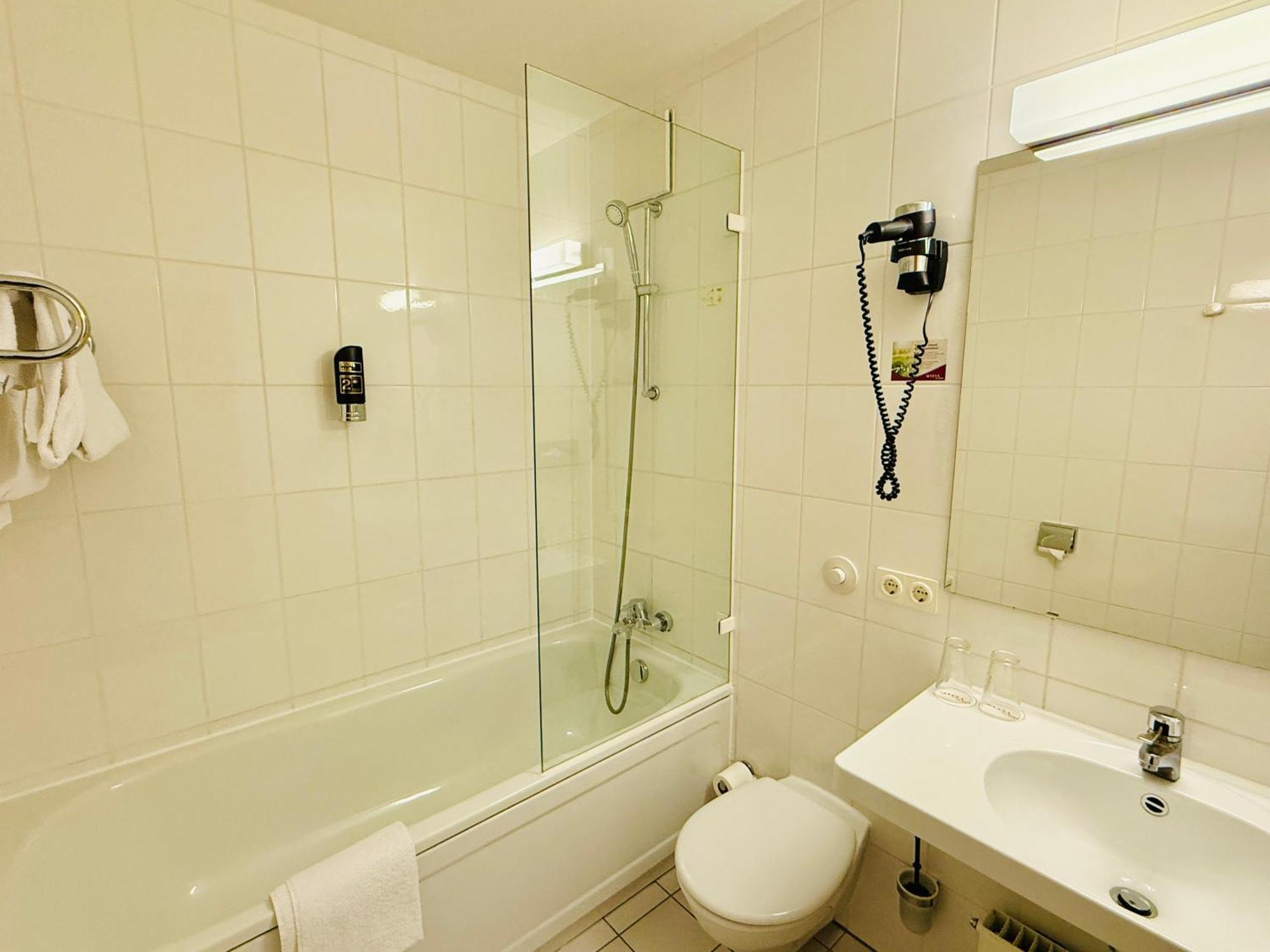 Arvena Messe Hotel Norymberga Zewnętrze zdjęcie